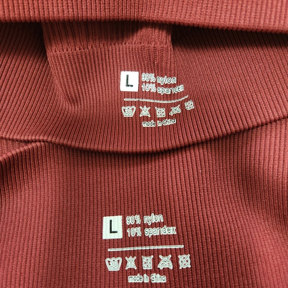 Women's Ribbed Red Two Piece Set - Picture 2 of 2